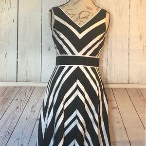 White House Black Market black and white dress